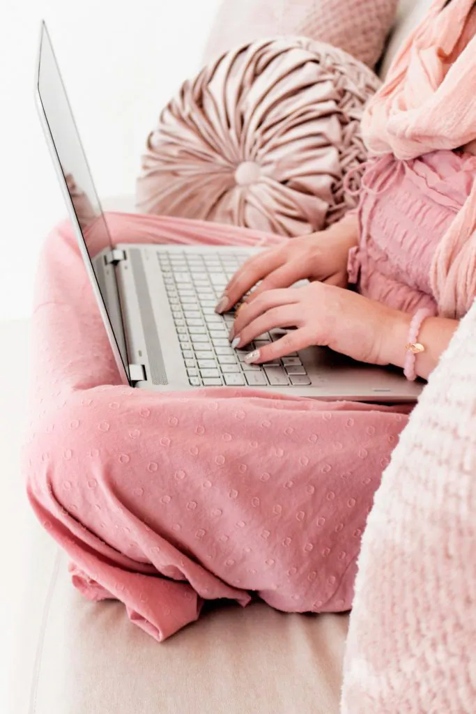 website and launch copywriter