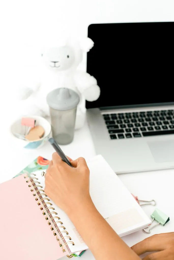 Launch copywriter